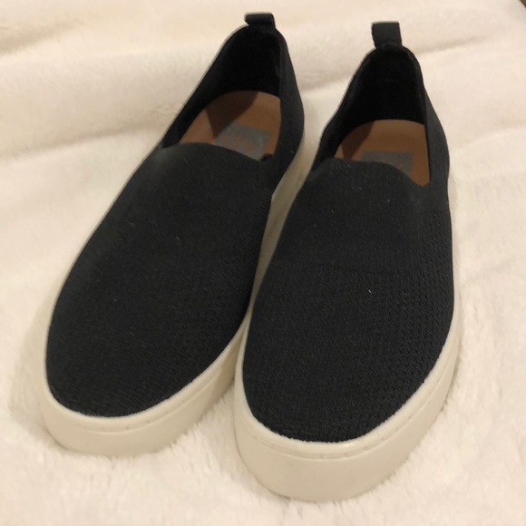 dolce vita black slip on sneakers